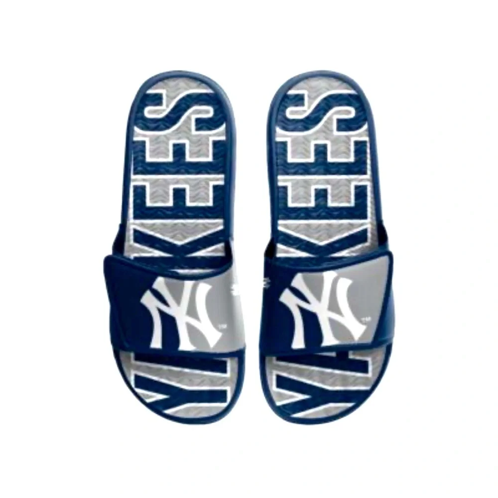 FOCO New York Yankees Gel Slide Sandals Men’s Size 9–10 MLB Logo Slides